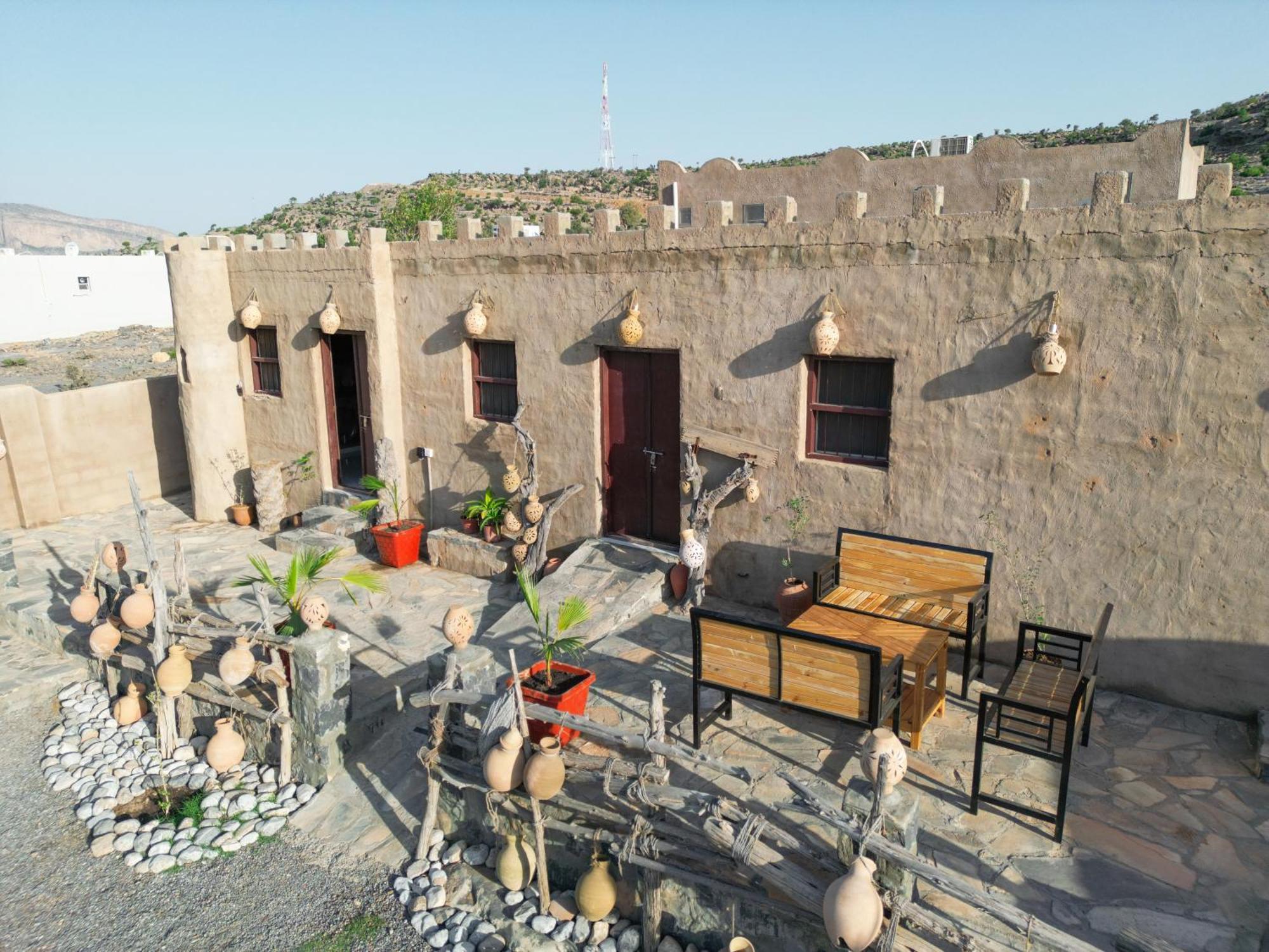 Canyon Jabal Shams * Al Hamra